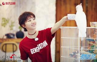 王源舞台吃瓜,这是要火了吗？