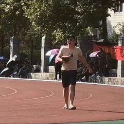 吃瓜群众的文,揭秘“吃瓜群众”背后的网络文化现象