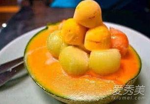 吃哈密瓜可以吃芒果嘛,美味搭配的夏日甜品探索