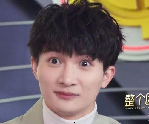 虎牙澈澈吃瓜,网络红人的幕后故事